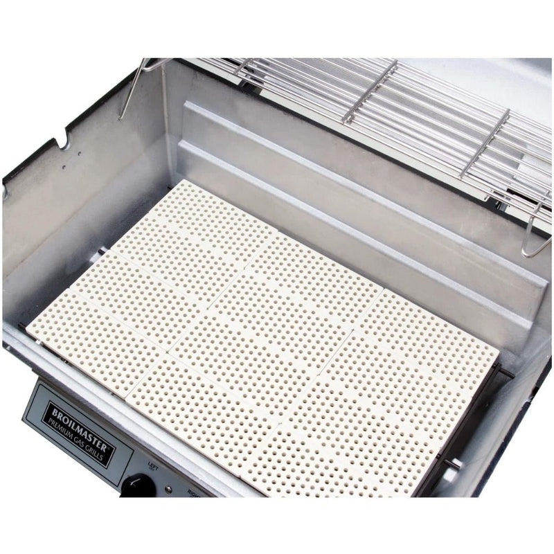 Broilmaster P3X Premium Gas Grill with Charmster Briquets