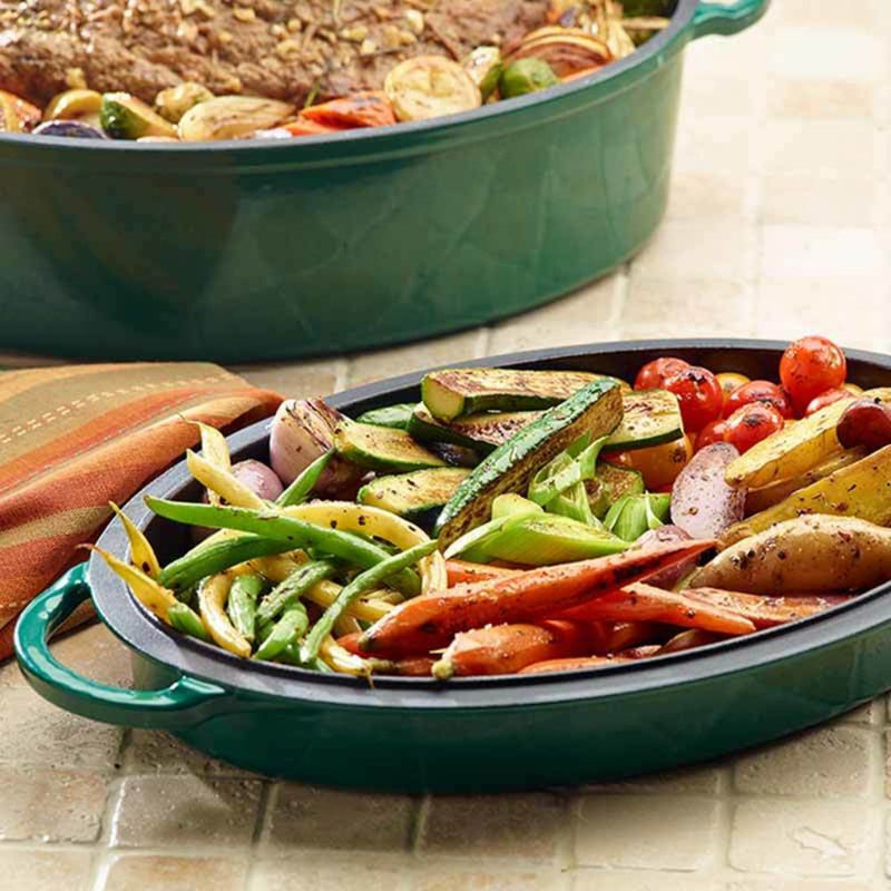 Big Green Egg 117670 Enameled Cast Iron Dutch Oven Oval 5.2L