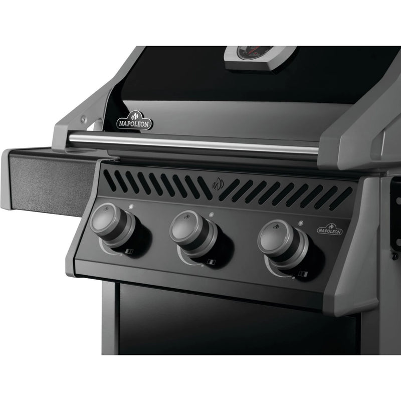 Napoleon Rogue 425 Natural Gas Grill with Stainless Steel Grids and Folding Shelves