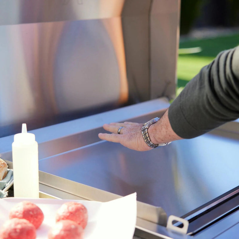 Blaze LTE+ 30-Inch Freestanding Gas Griddle w/ Lift | GW STORE