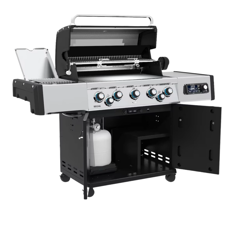 Broil King Regal Q 590 Pro IR Propane Grill | GW STORE
