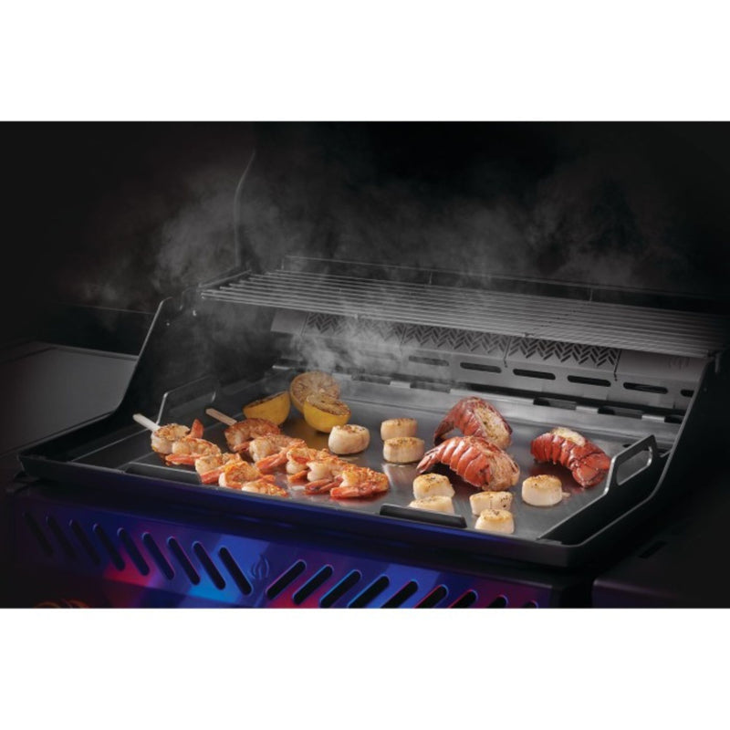 Napoleon Stainless Steel Griddle Insert for all Rogue® and Freestyle 425 models | GW STORE