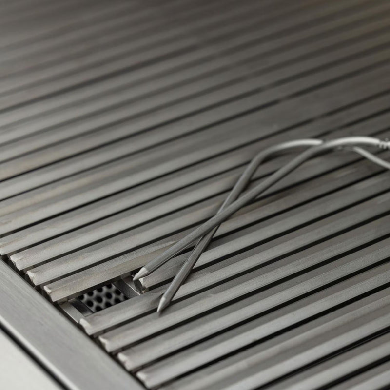 Blaze LTE PRO 32-Inch 4-Burner Freestanding Gas Grill w/ Digital Temperature Screen & Rear Infrared Burner | GW STORE