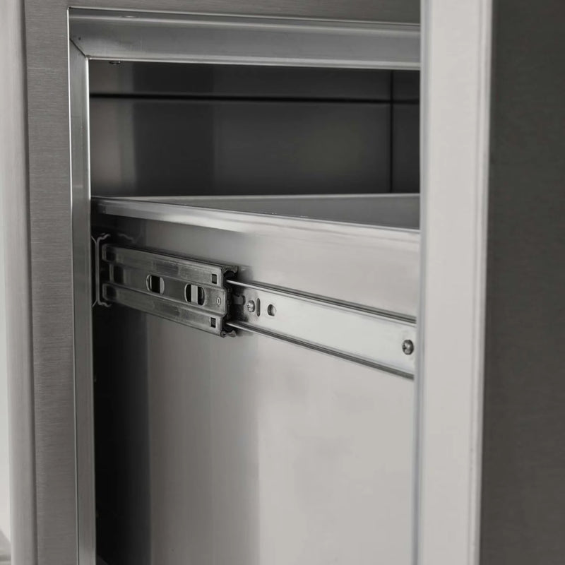 Coyote 26-Inch Pull Out Ice Chest | GW STORE