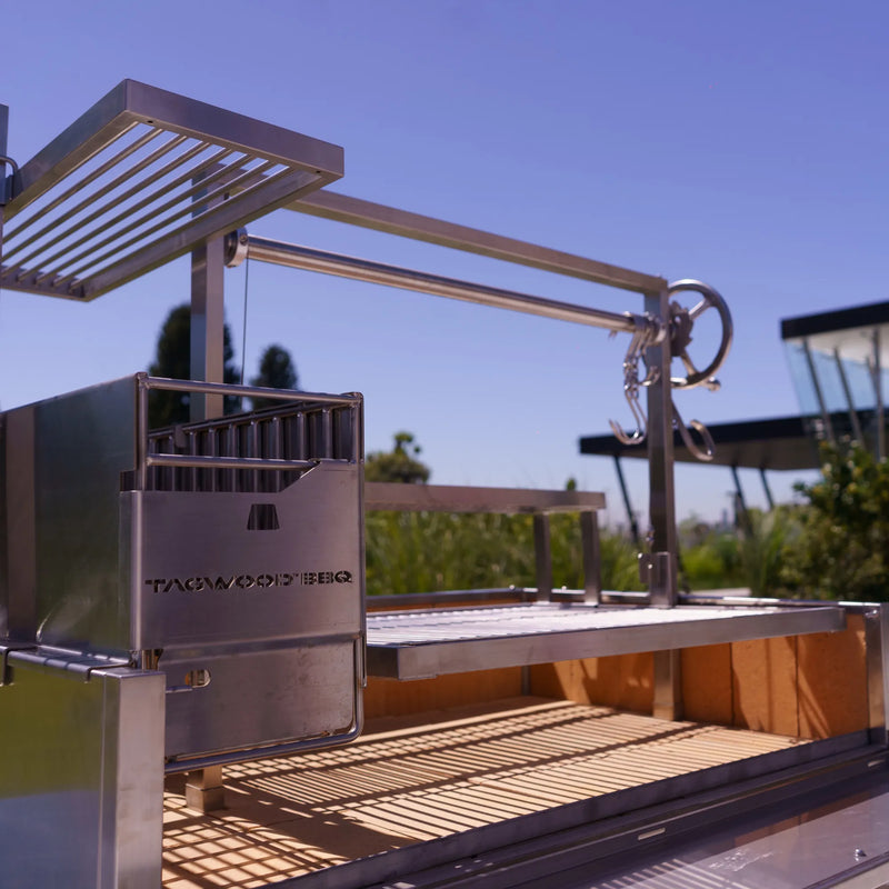 Tagwood BBQ23SS Argentine Wood Fire & Charcoal Freestanding Grill