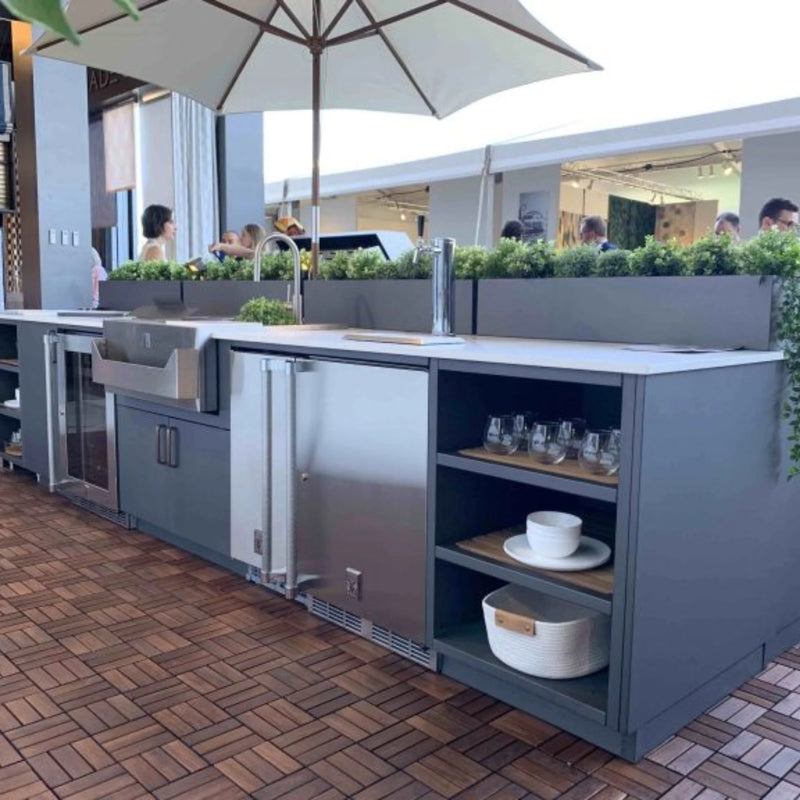 Hestan 30″ Outdoor Refreshment Center with Insulated Sink, Ice Bin & Faucet | GW STORE