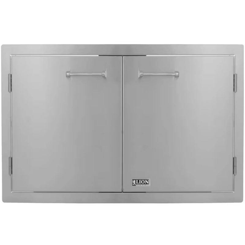 Double Door w/ Towel Rack 33" x 22"