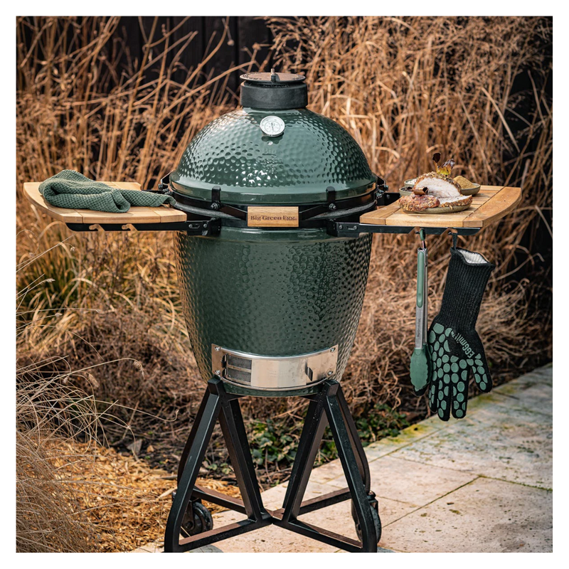 Big Green Egg Medium Charcoal Grill