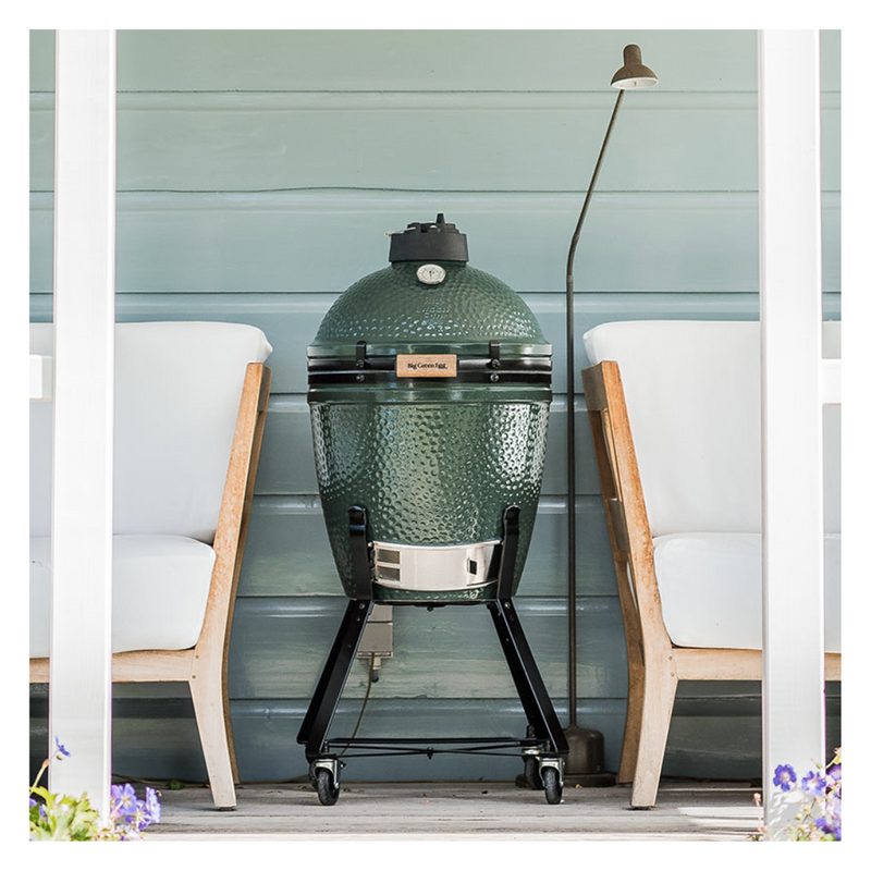 Big Green Egg Medium Charcoal Grill